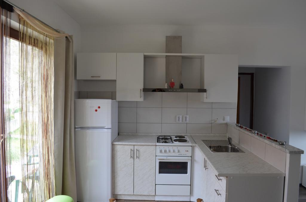 Apartments Nina Башка Экстерьер фото